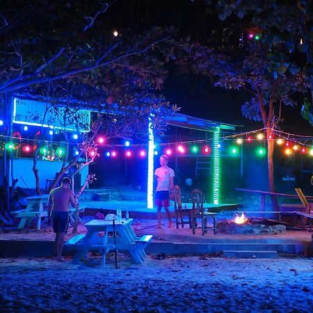 Coconutbeach Bungalows Derm Tkov Village Exterior photo