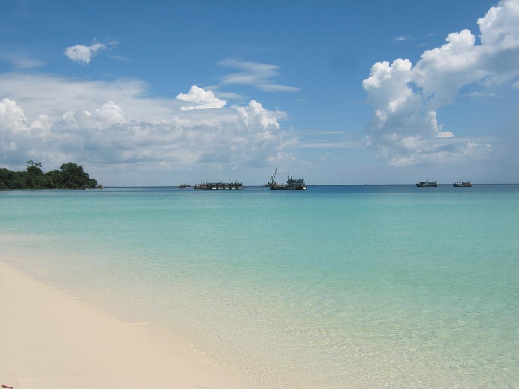 Coconutbeach Bungalows Derm Tkov Village Exterior photo